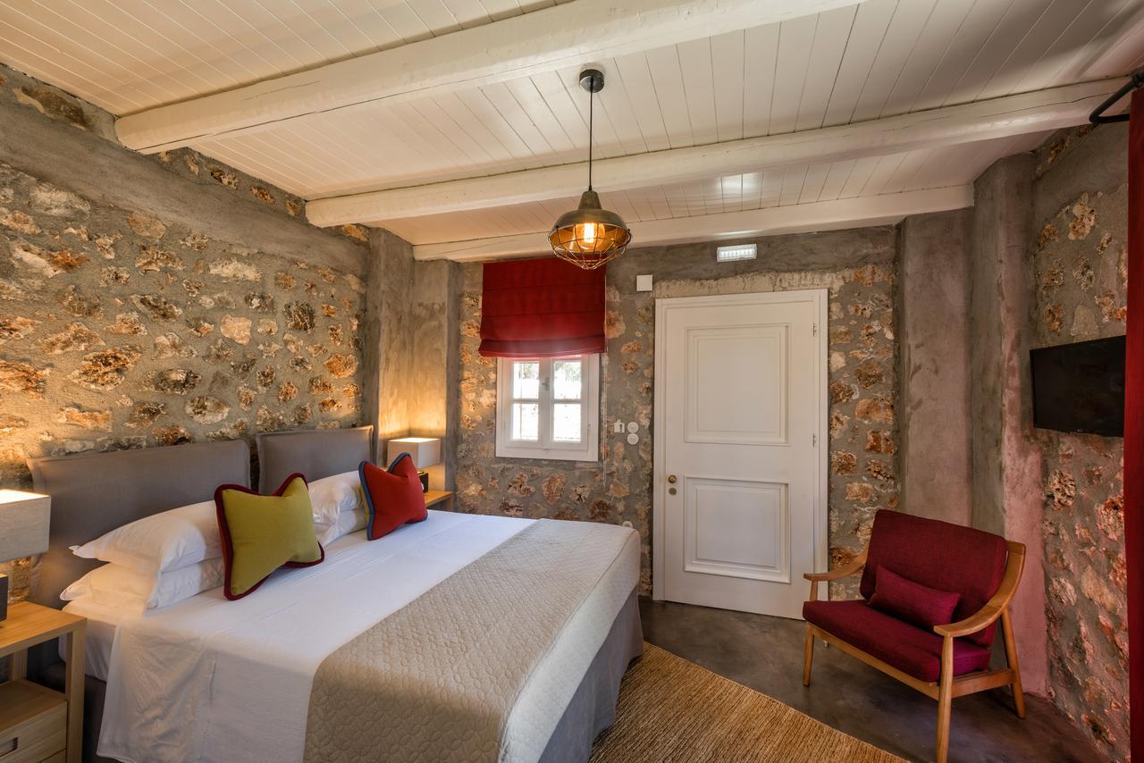 North Point Rooms Antipata (Erisos) Exterior foto